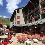 Hotel Les 2 Alpes L'orée Des Pistes