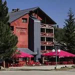 Hotel Les 2 Alpes L'orée Des Pistes