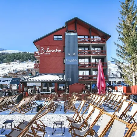 Hotel Les 2 Alpes L'oree Des Pistes 3*
