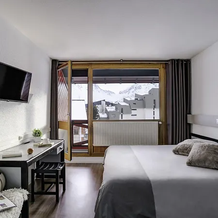 Les 2 Alpes L'oree Des Pistes Отель 3*