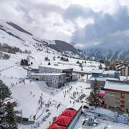 Les 2 Alpes L'oree Des Pistes