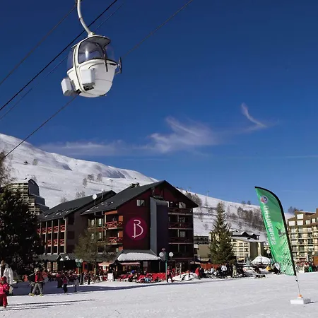 Les 2 Alpes L'oree Des Pistes 3*